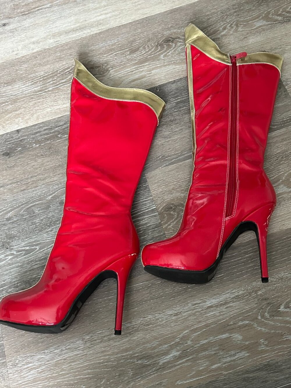 Ellie Red & Gold Platform 5.5" Heeled Boots Size 7 - Picture 3 of 11